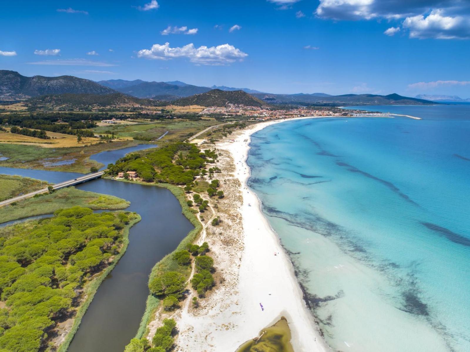 White Sand Affittacamere La Caletta Ngoại thất bức ảnh
